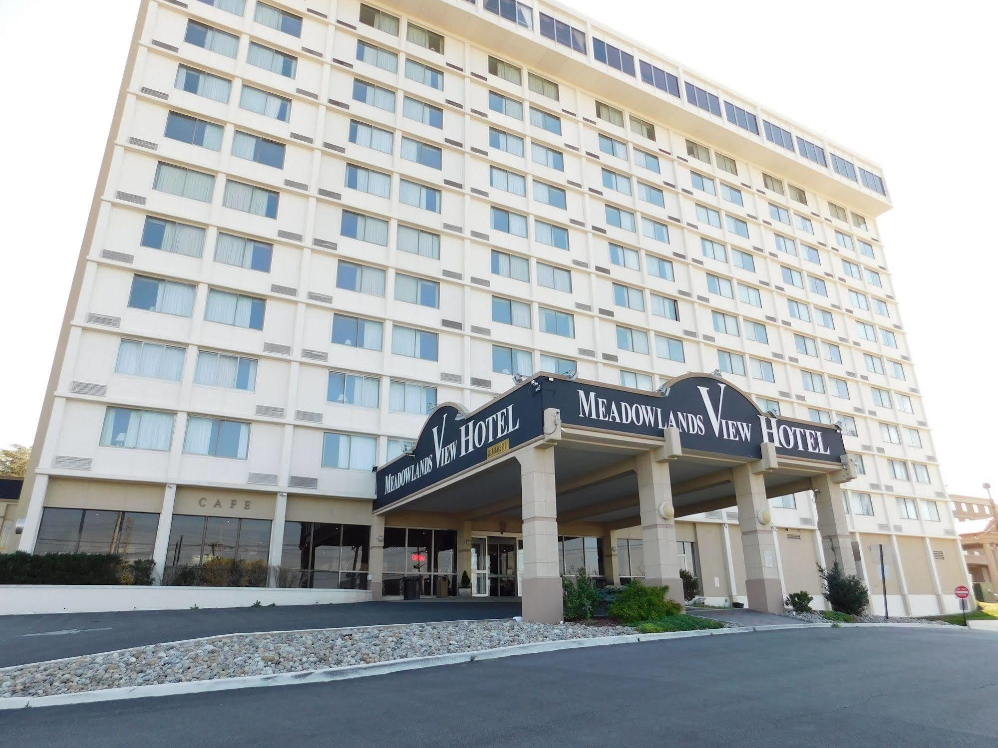 Hotel Ramada By Wyndham North Bergen Exterior foto